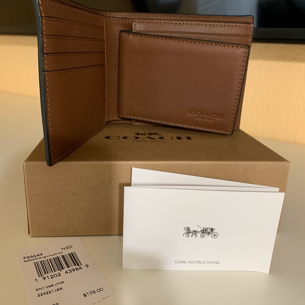 Coach men wallet